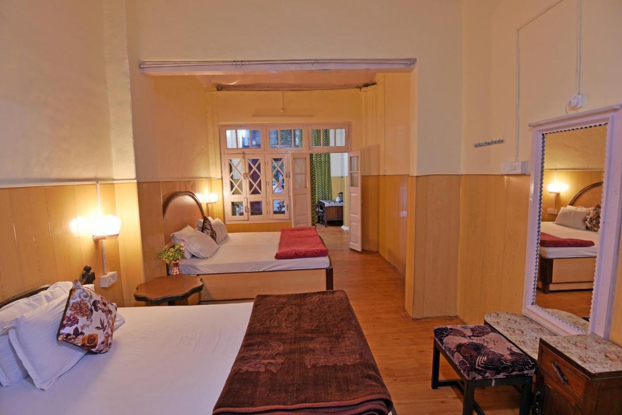 India Hotel - Lake View - Mall Road Nainital Exterior photo