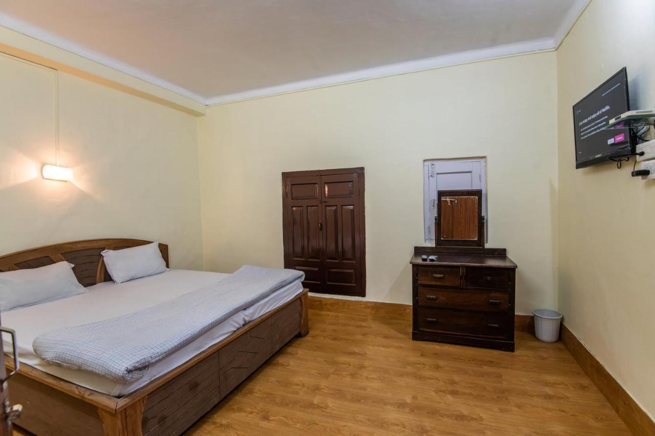 India Hotel - Lake View - Mall Road Nainital Exterior photo